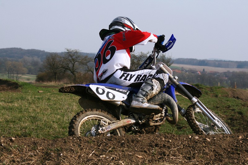 Trénink Racing-RM Rychnovek-Zvole 9.4.08